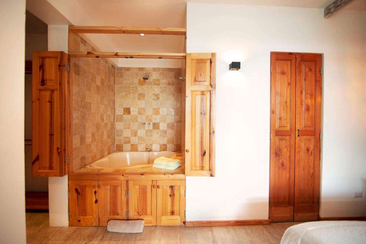 Kauhuhu Casa Hotel San Bartolo Bagian luar foto