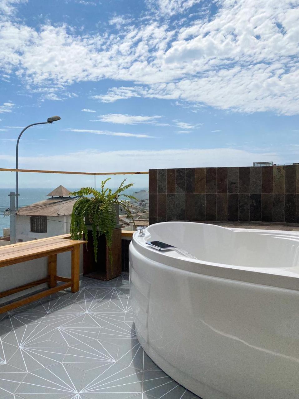 Kauhuhu Casa Hotel San Bartolo Bagian luar foto