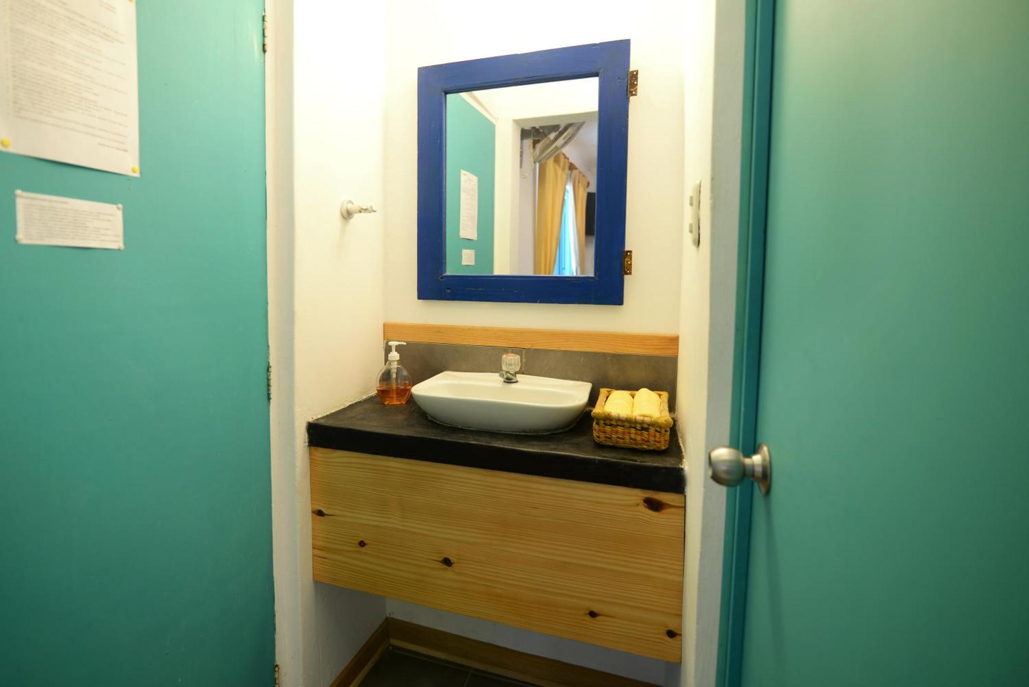 Kauhuhu Casa Hotel San Bartolo Bagian luar foto