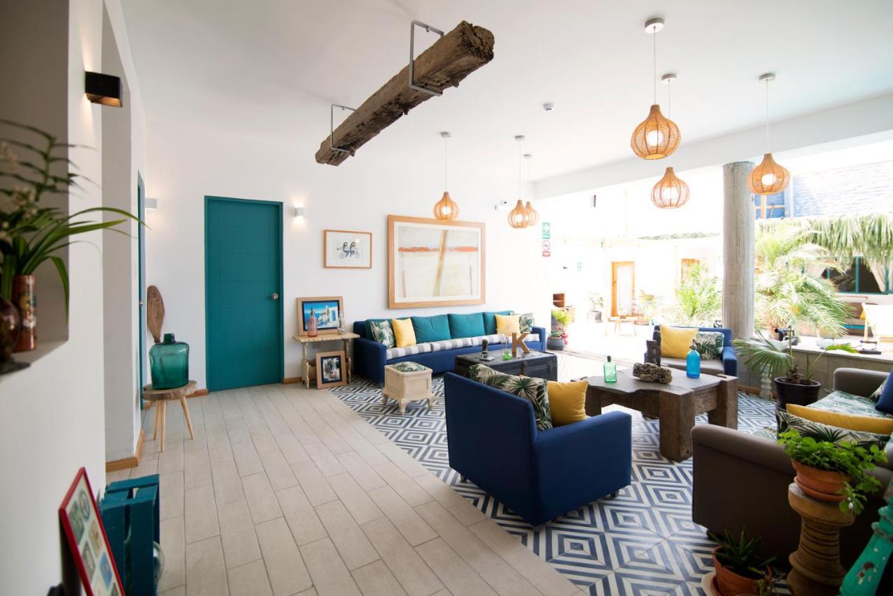 Kauhuhu Casa Hotel San Bartolo Bagian luar foto